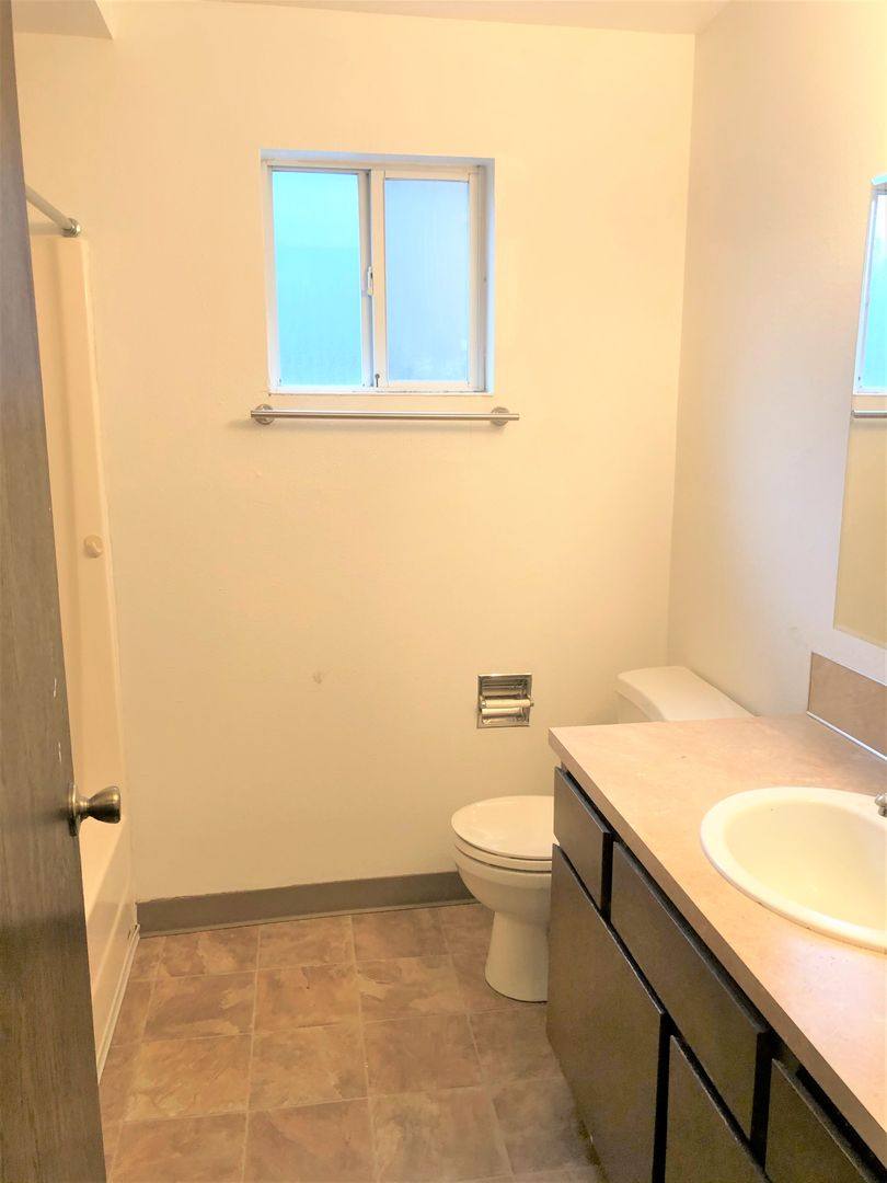 Apartment for rent at 10503-10509 E Burnside St, Portland, OR 97216