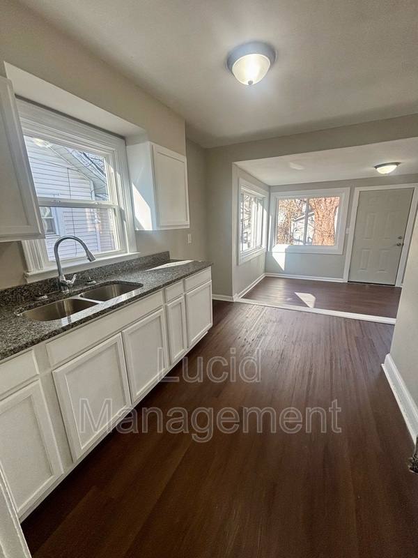 House for rent at 328 Cecil Ave, Louisville, KY 40212
