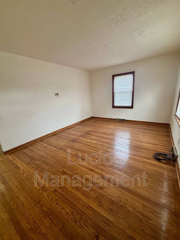 House for rent at 1700 Sonne Ave, Louisville, KY 40216