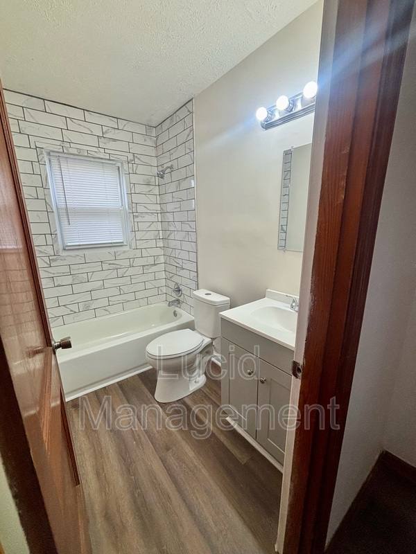 House for rent at 1700 Sonne Ave, Louisville, KY 40216