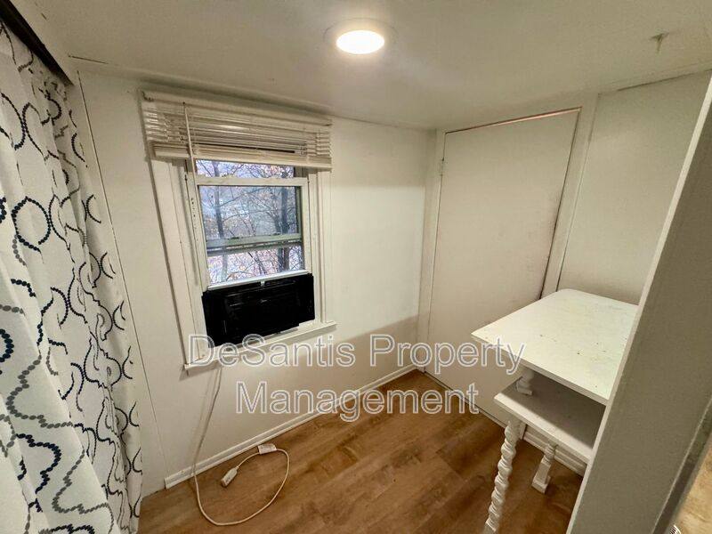 Apartment for rent at 474 Spang Ave, Leechburg, PA 15656