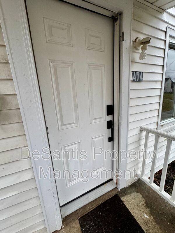 Apartment for rent at 474 Spang Ave, Leechburg, PA 15656