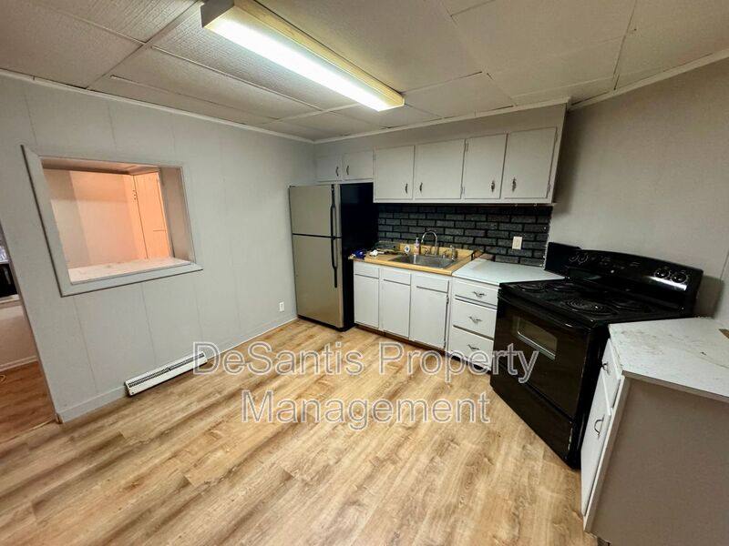 Apartment for rent at 474 Spang Ave, Leechburg, PA 15656