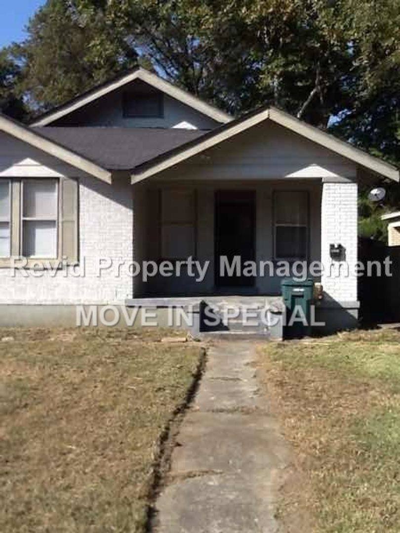Apartment for rent at 1536 Tutwiler Ave, Memphis, TN 38107