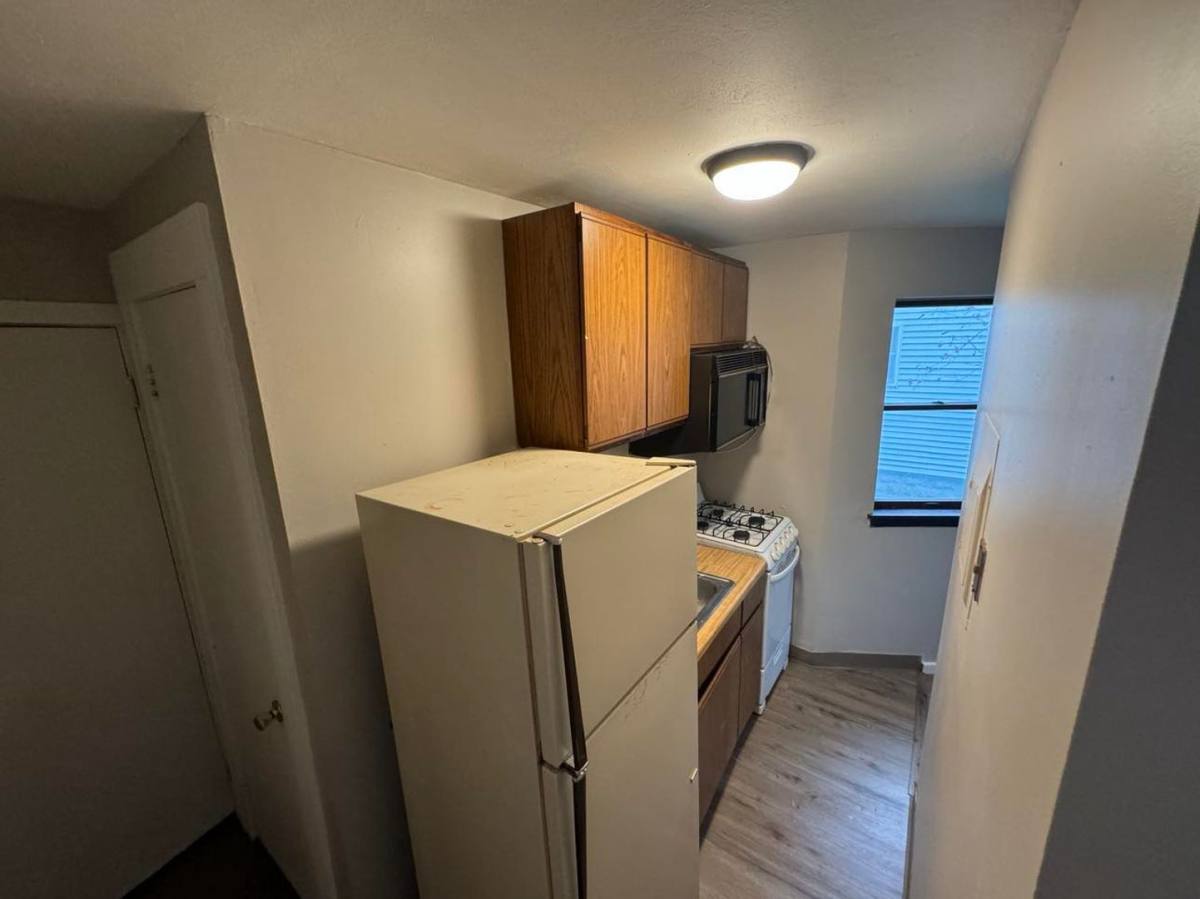 Apartment for rent at 1265-69 W Genesee St, Syracuse, NY 13204