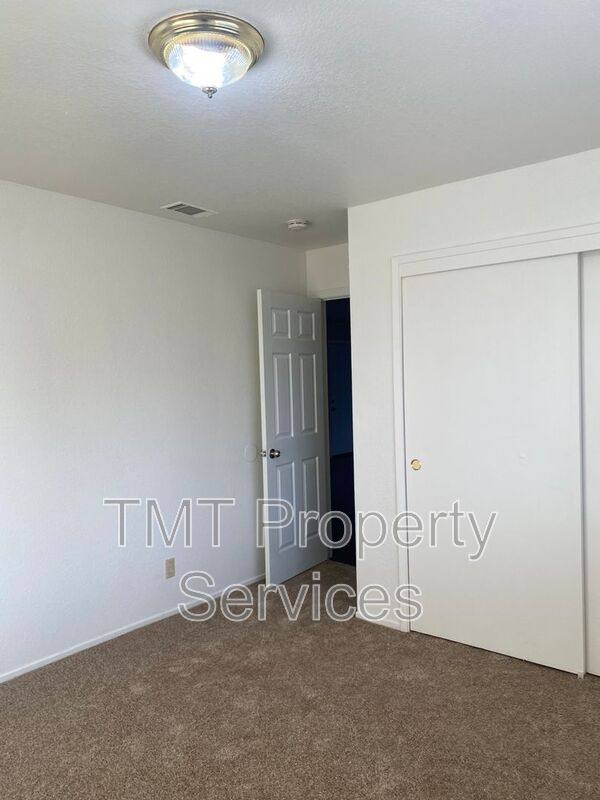 Apartment for rent at 228 McFarland St #6, Galt, CA 95632