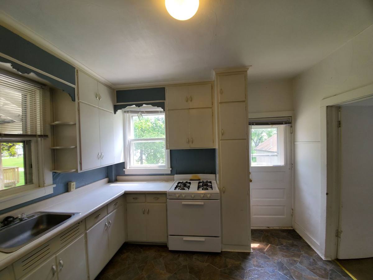 Apartment for rent at 2512 Walnut St, Cedar Falls, IA 50613