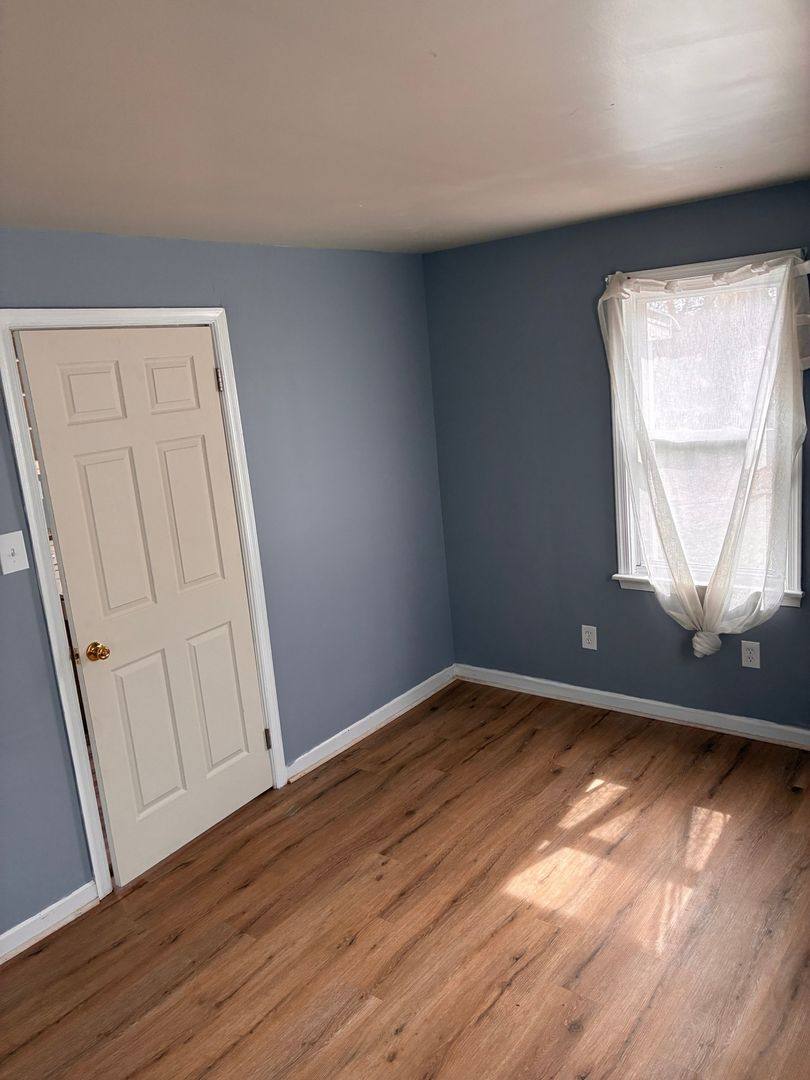 House for rent at 1152 Berkley Rd, Gibbstown, NJ 08027
