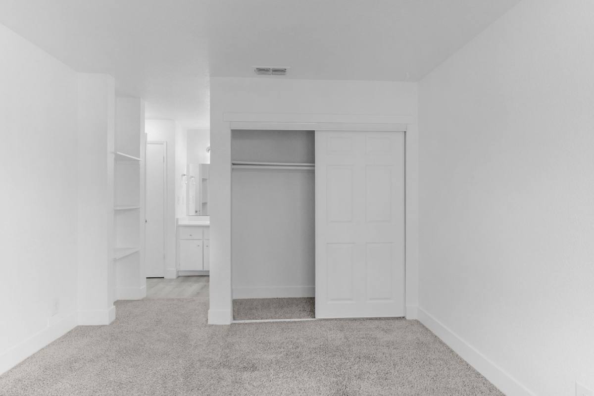 Apartment for rent at 5135 El Camino Ave, Carmichael, CA 95608