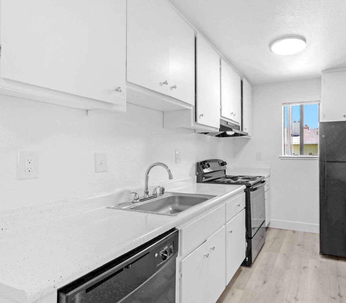 Apartment for rent at 5135 El Camino Ave, Carmichael, CA 95608