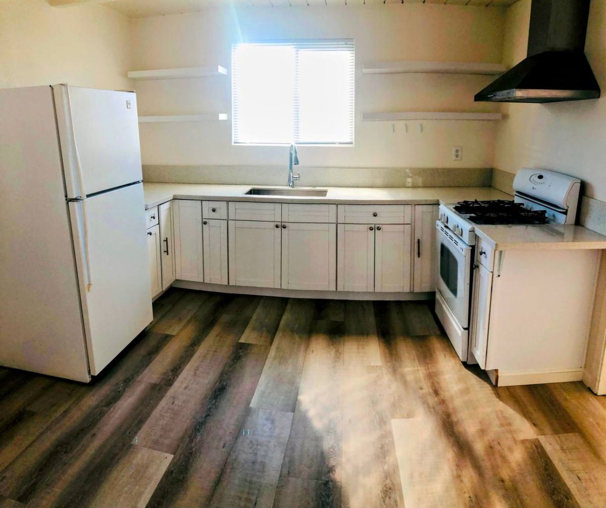 Townhouse for rent at 14028 Konocti St, Clearlake, CA 95422