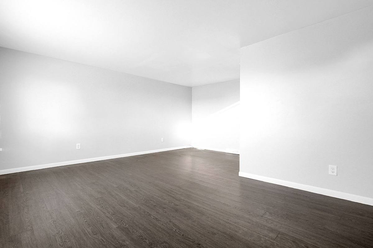 Apartment for rent at 1598-1660 E 25th Ave, Columbus, OH 43219