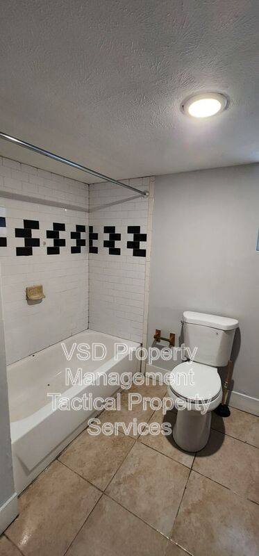 Apartment for rent at 2048 W 98 St #6, Cleveland, OH 44102
