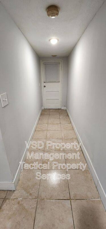 Apartment for rent at 2048 W 98 St #6, Cleveland, OH 44102