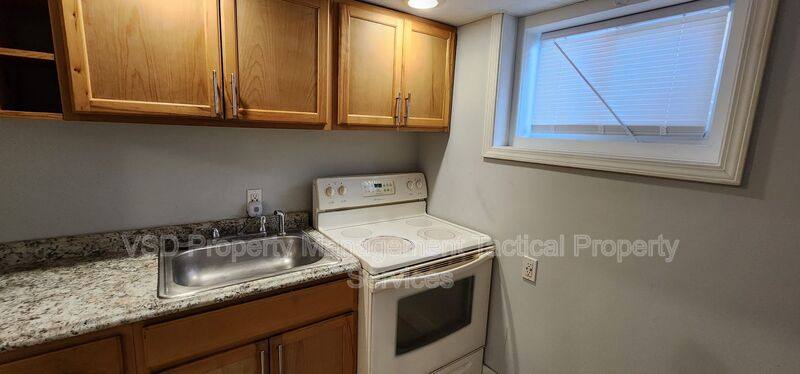 Apartment for rent at 2048 W 98 St #6, Cleveland, OH 44102