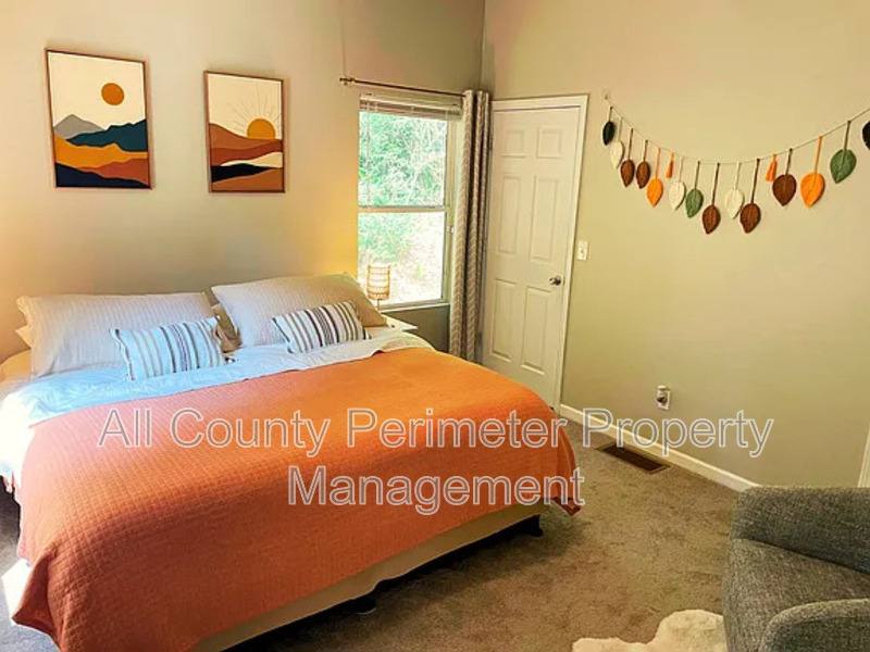 House for rent at 837 Forrest Circle SE, Atlanta, GA 30354