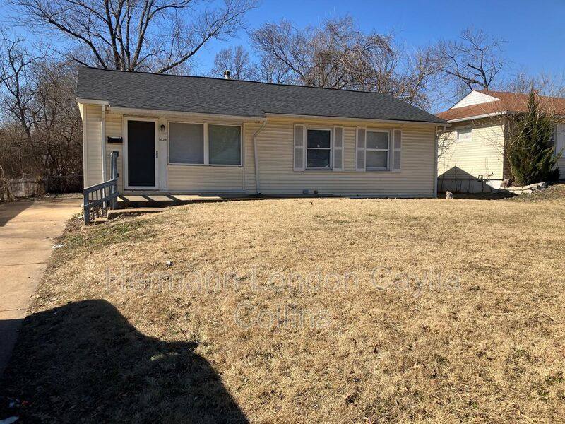 House for rent at 9839 Medford Dr, Saint Louis, MO 63136