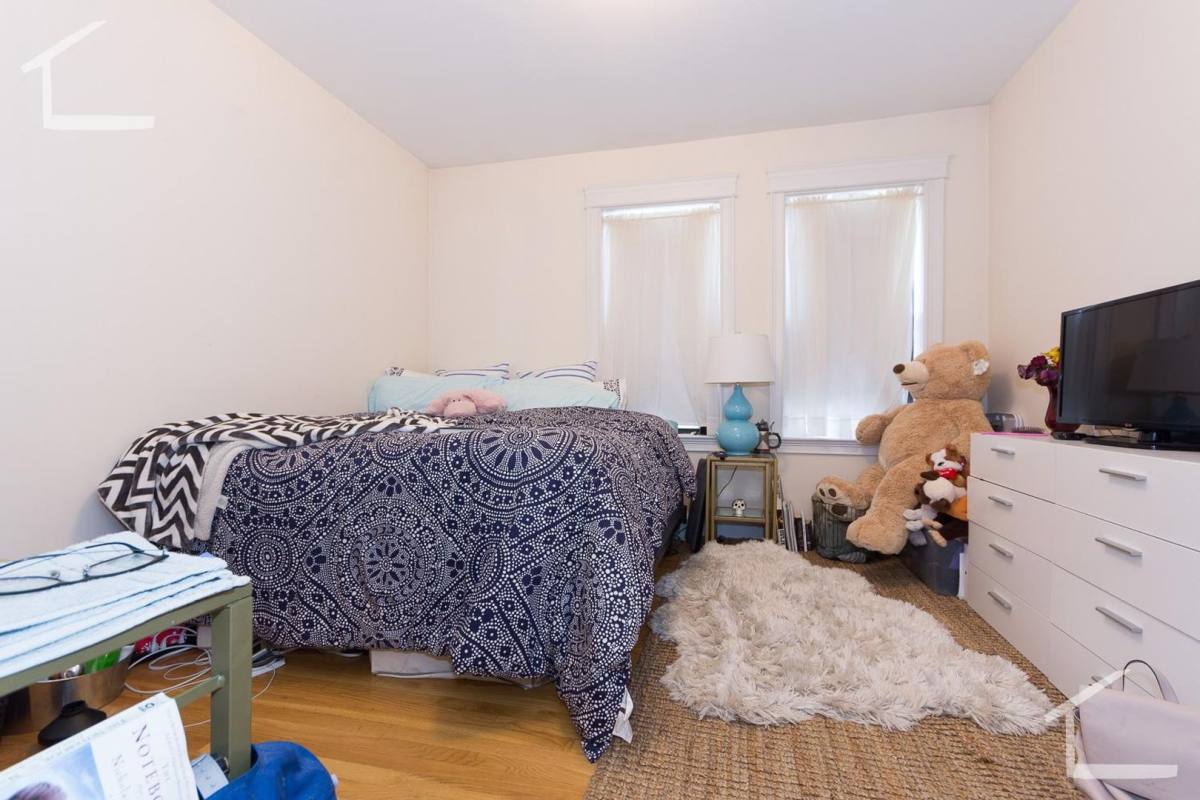 Apartment for rent at 27 Quint Ave #7A, Allston, MA 02134