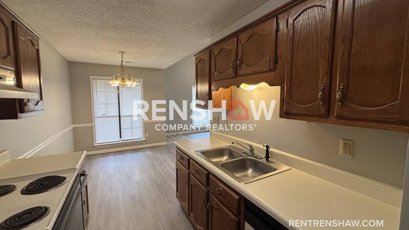 Townhouse for rent at 4198 Meadow Valley Dr E, Memphis, TN 38141