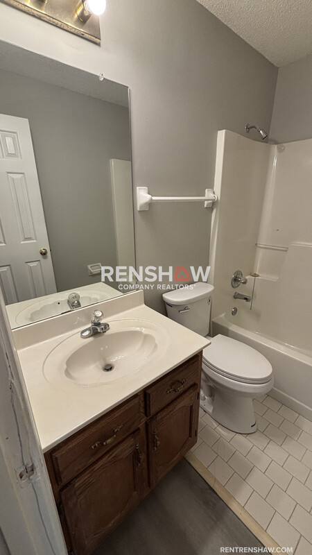 Townhouse for rent at 4198 Meadow Valley Dr E, Memphis, TN 38141