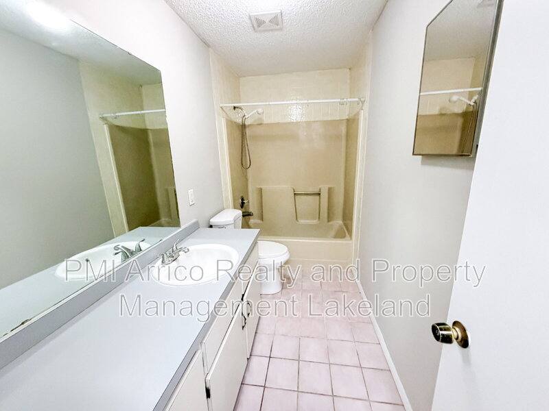 Apartment for rent at 670 Garden St, Bartow, FL 33830