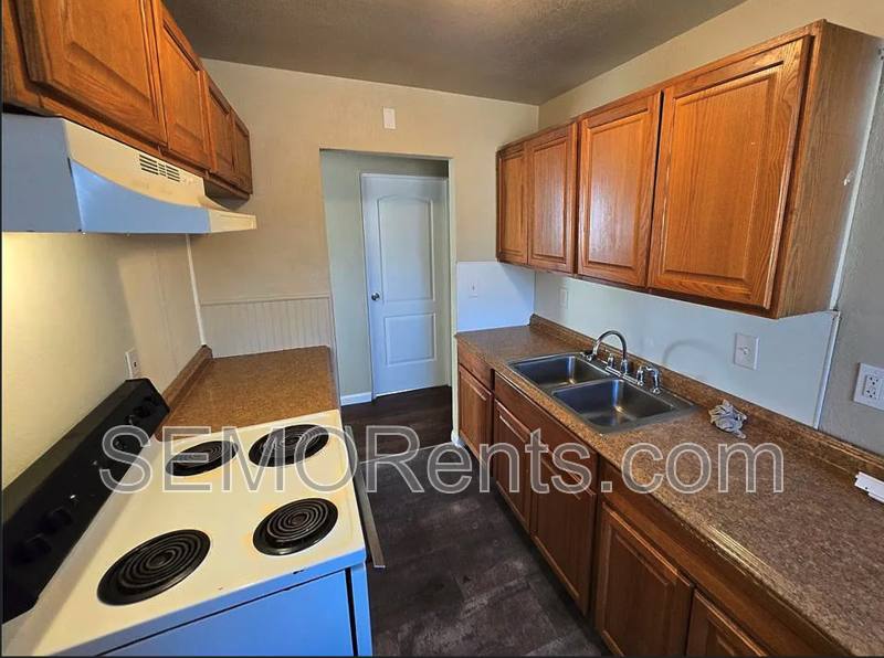 House for rent at 117 Glen Garry Rd, Saint Louis, MO 63137