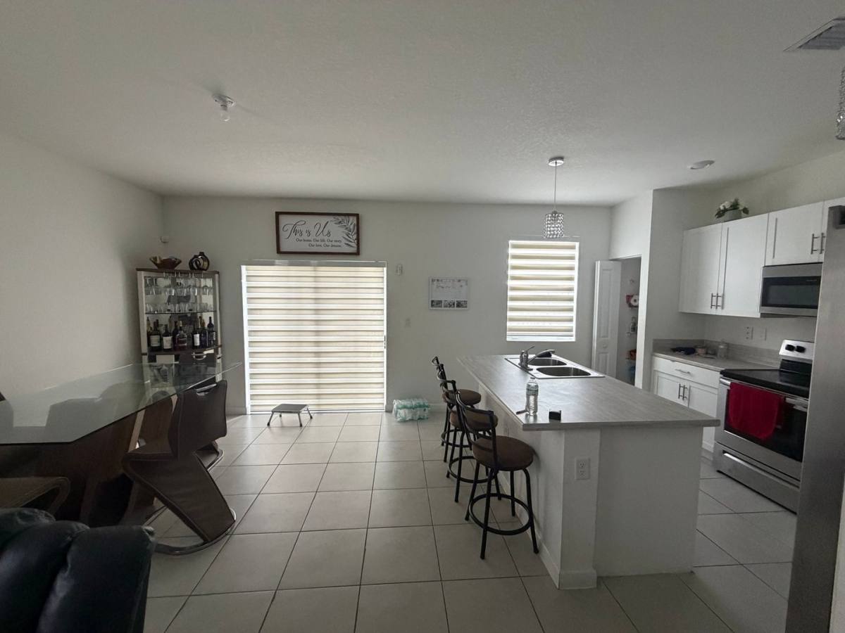 House for rent at 2605 SE 11th Court, Homestead, FL 33035