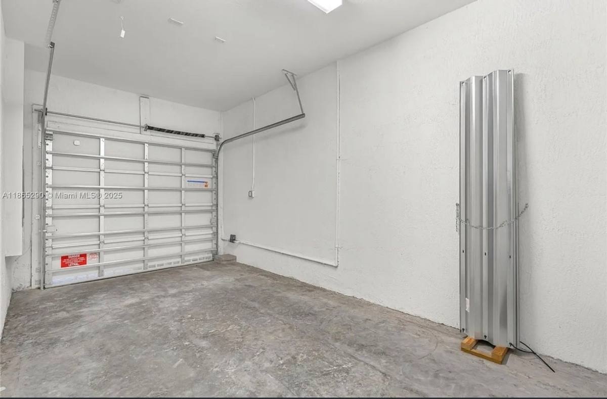 House for rent at 2605 SE 11th Court, Homestead, FL 33035