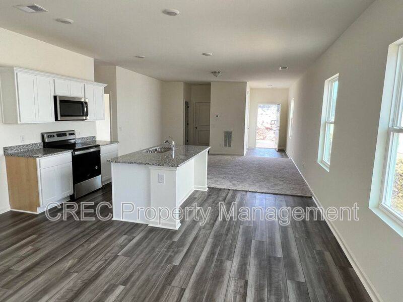 House for rent at 475 Pender Woods Dr, Summerville, SC 29486