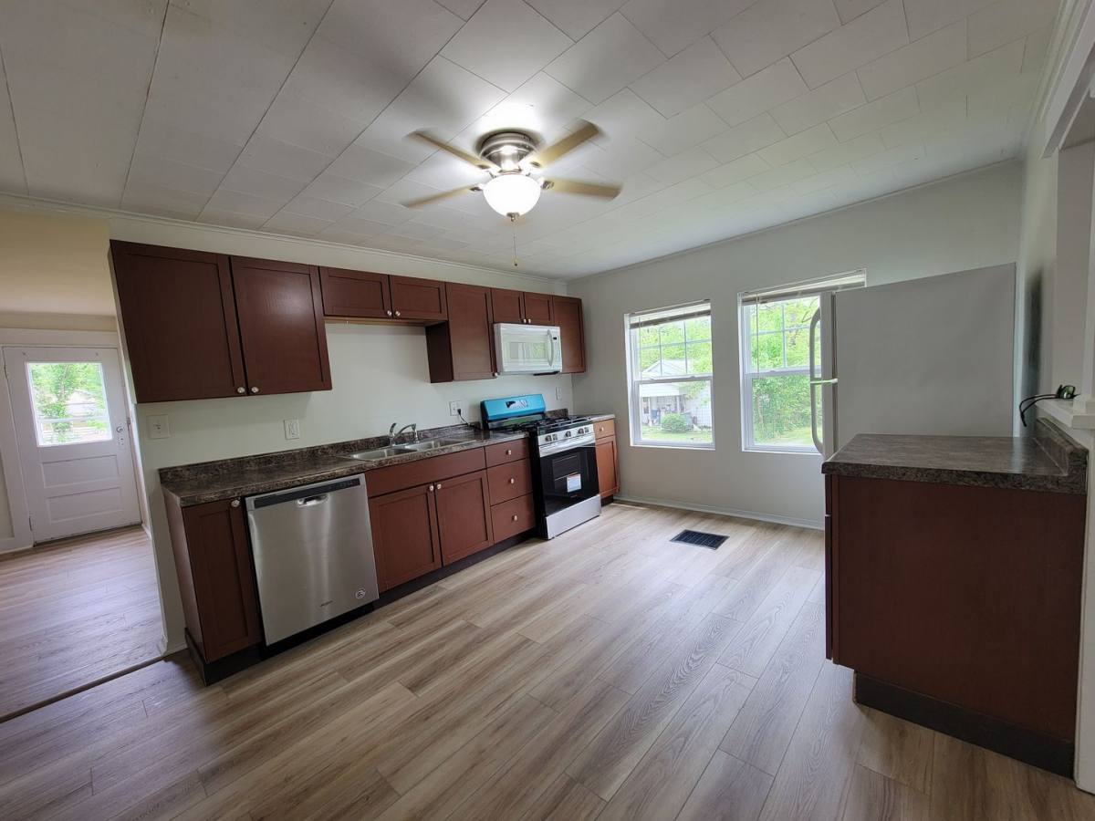 House for rent at 2429 S Broadview, Bloomington, IN 47403