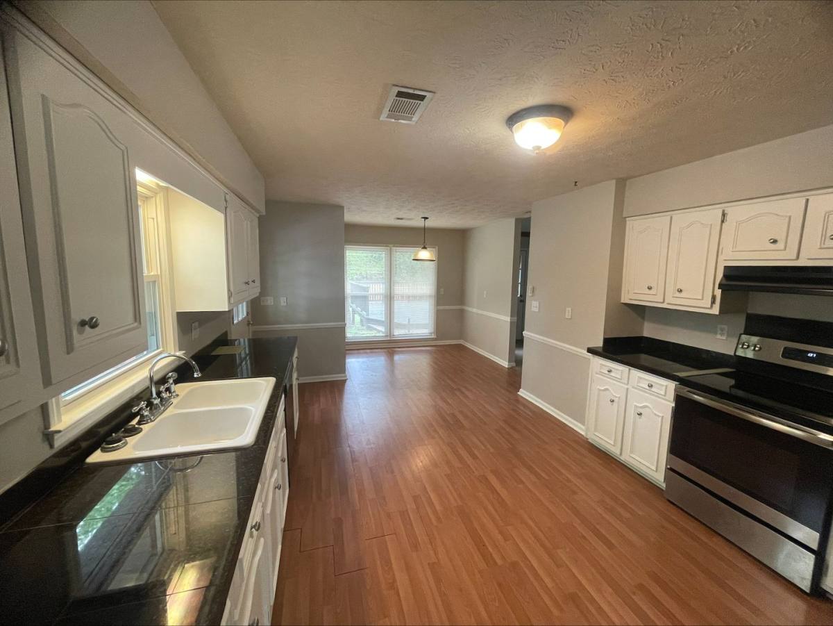 House for rent at 105 Kimberly Dr, Auburn, AL 36830