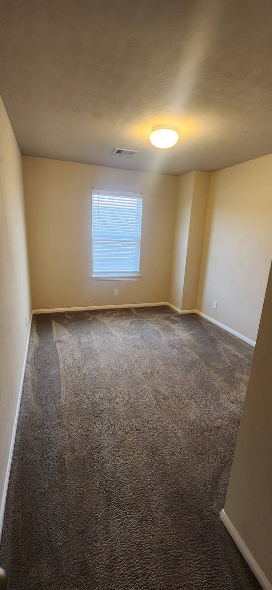 Apartment for rent at 11211 Riata Canyon Dr, Cypress, TX 77433