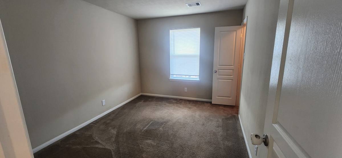 Apartment for rent at 11211 Riata Canyon Dr, Cypress, TX 77433