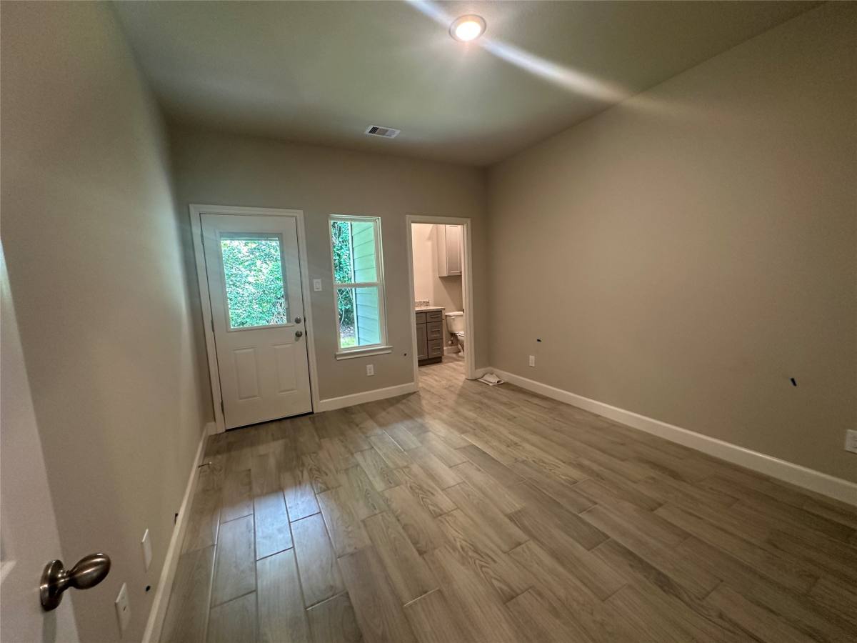 Apartment for rent at 104 Turner Dr #104A, Willis, TX 77378