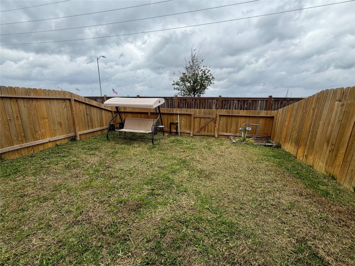 Townhouse for rent at 27970 Western Creek Court, Katy, TX 77494
