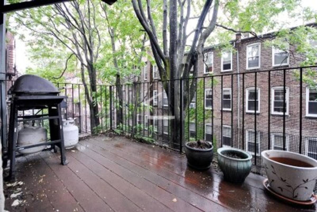 Townhouse for rent at 9 Cortes St #1, Boston, MA 02116
