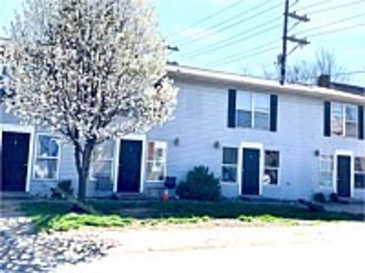 House for rent at 1425 S Walnut St, Bloomington, IN 47401