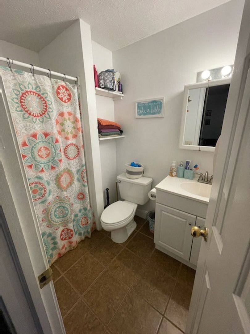 House for rent at 1425 S Walnut St, Bloomington, IN 47401