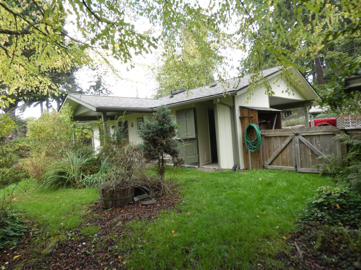 House for rent at 3322 Upland Lane, Port Angeles, WA 98362