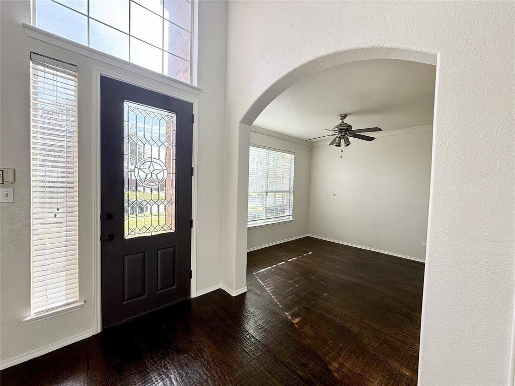 Apartment for rent at 3501 San Patricio Dr, Plano, TX 75025