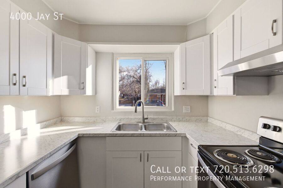 Townhouse for rent at 4000 Jay St, Wheat Ridge, CO 80033