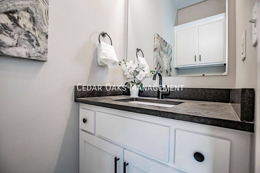 Townhouse for rent at 118 E Mountain St #118, Fayetteville, AR 72701