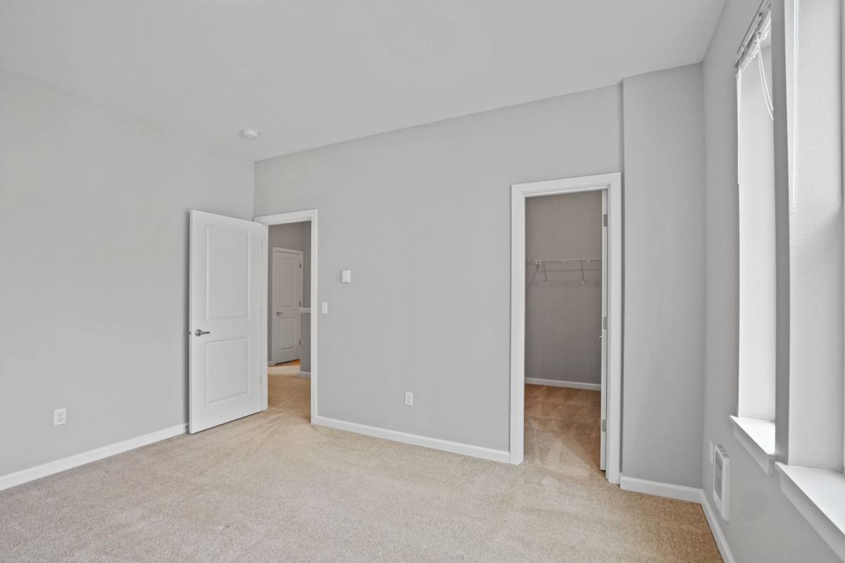 Apartment for rent at 1110 SW 160th Ave, Beaverton, OR 97006