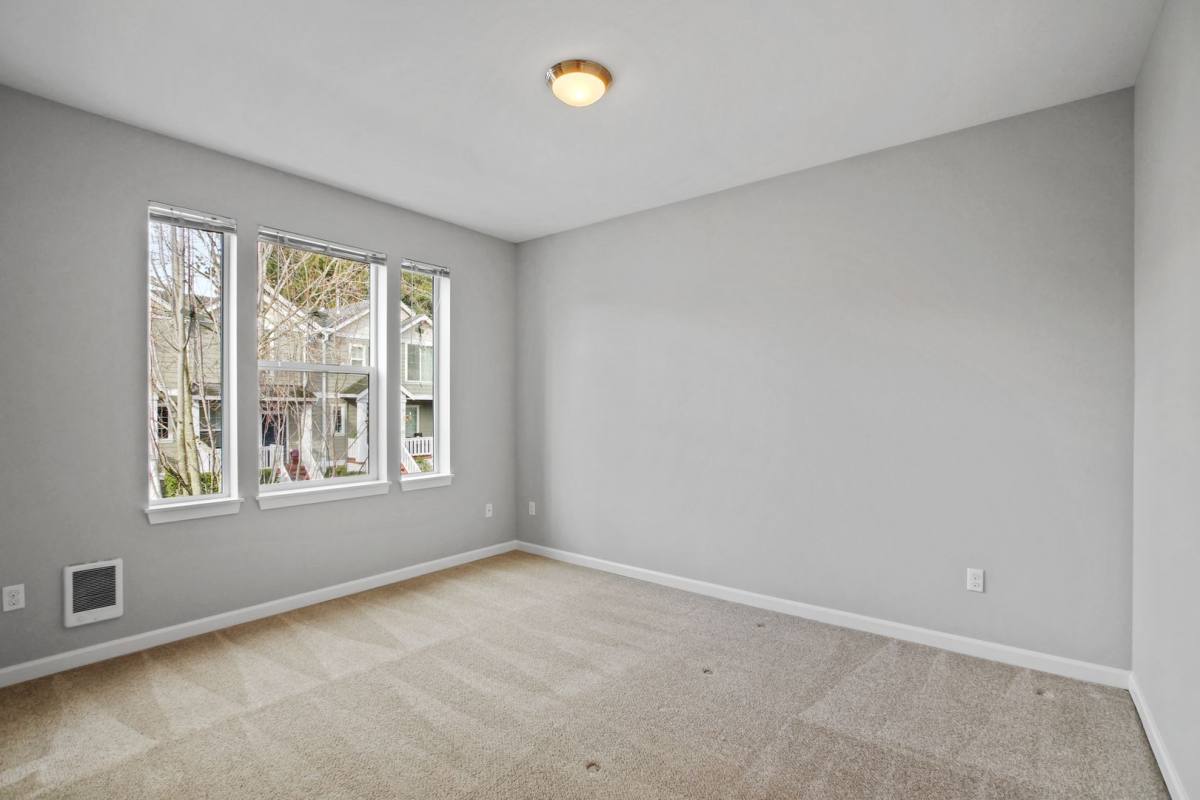 Apartment for rent at 1110 SW 160th Ave, Beaverton, OR 97006