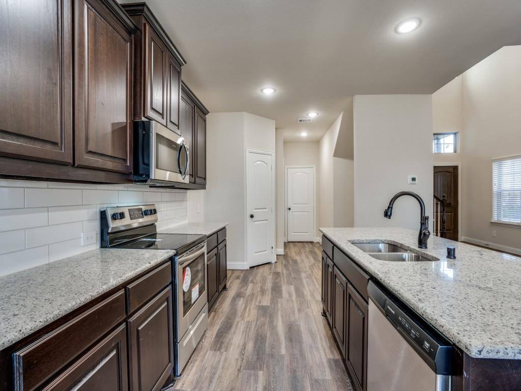 Townhouse for rent at 6809 Topaz Dr, Greenville, TX 75402