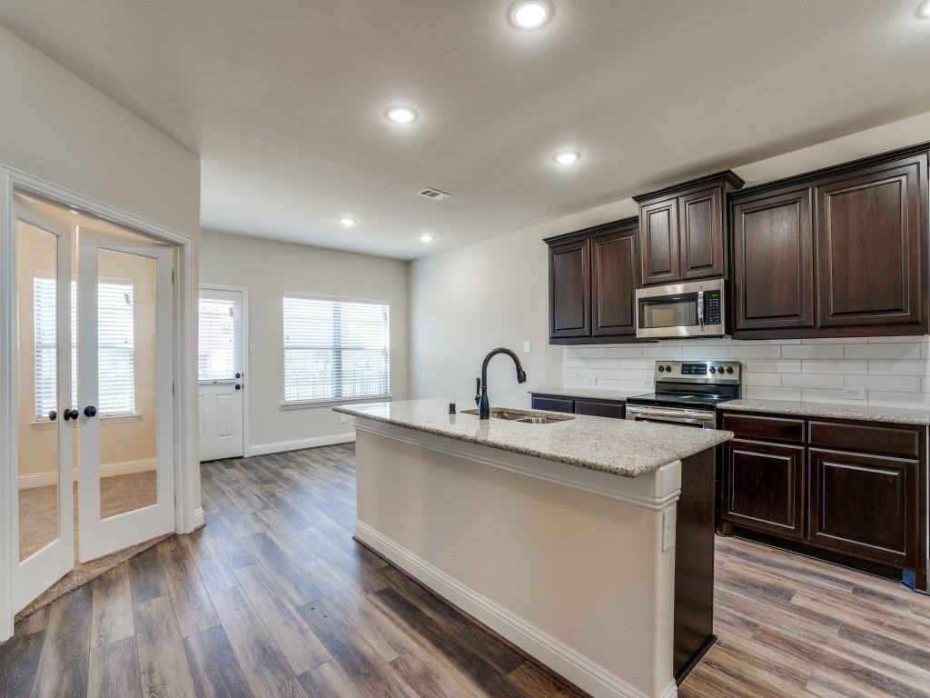 Townhouse for rent at 6809 Topaz Dr, Greenville, TX 75402
