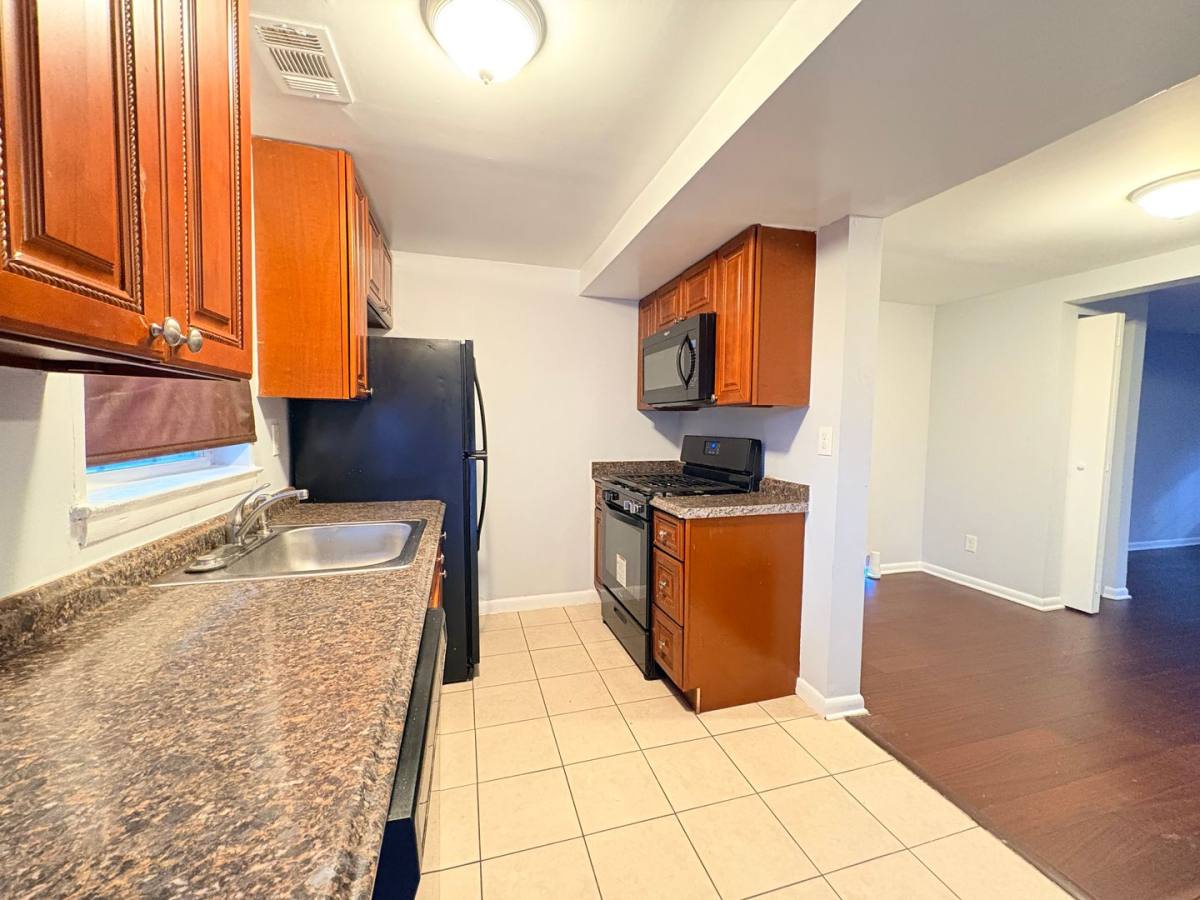 House for rent at 1307 E Madison St, Baltimore, MD 21205