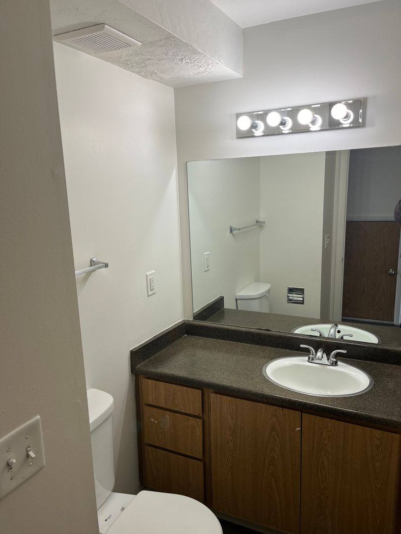 Townhouse for rent at 1865 W Independence Blvd, Salt Lake City, UT 84116