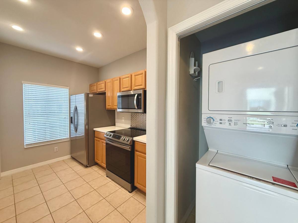 Townhouse for rent at 250 Cape Harbour Loop #107, Bradenton, FL 34212