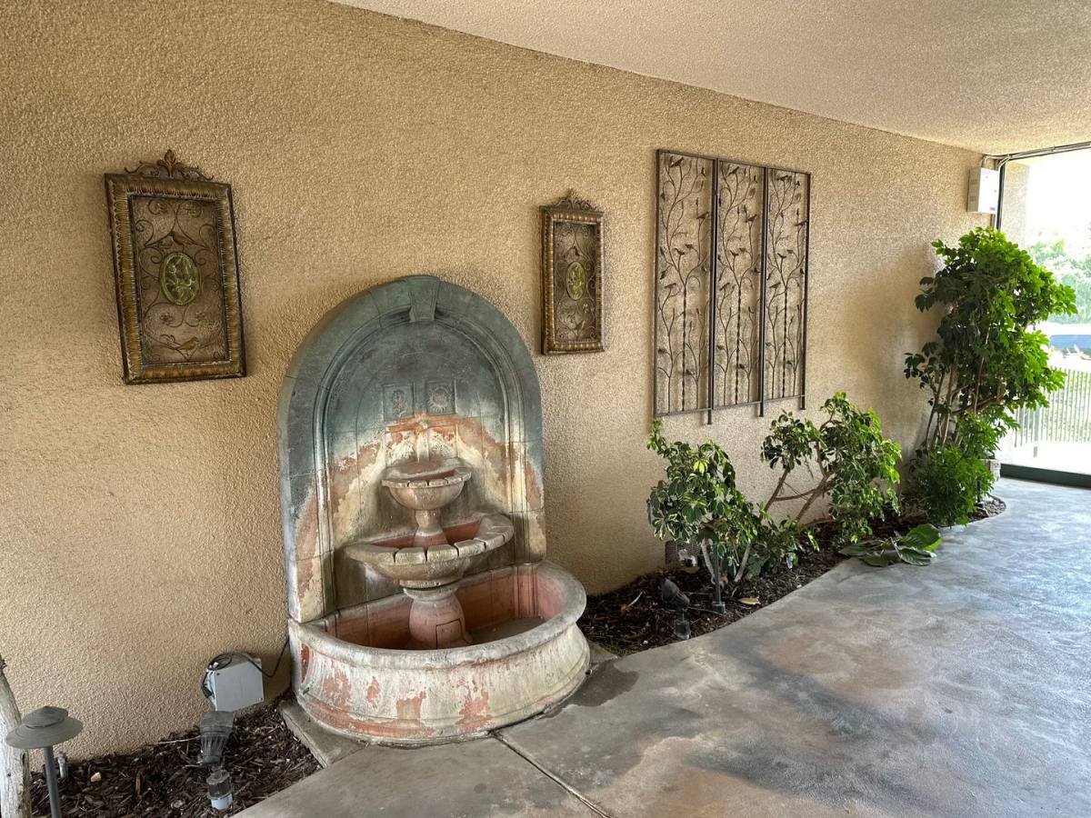 Apartment for rent at 6825 Rosemead Blvd, San Gabriel, CA 91775